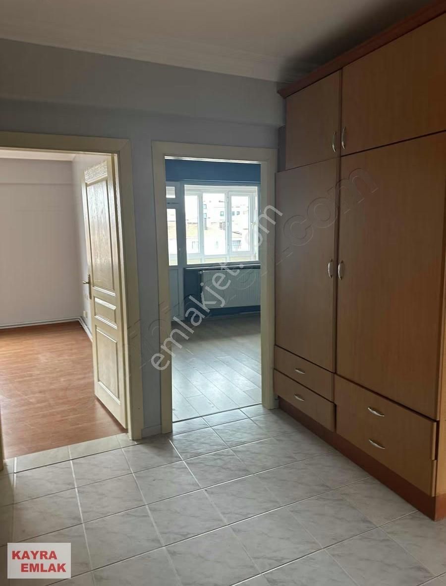 Bulyoluna Yakın İşcanlar Çarsıarkası Ara Kat Kiralık - Görsel 9