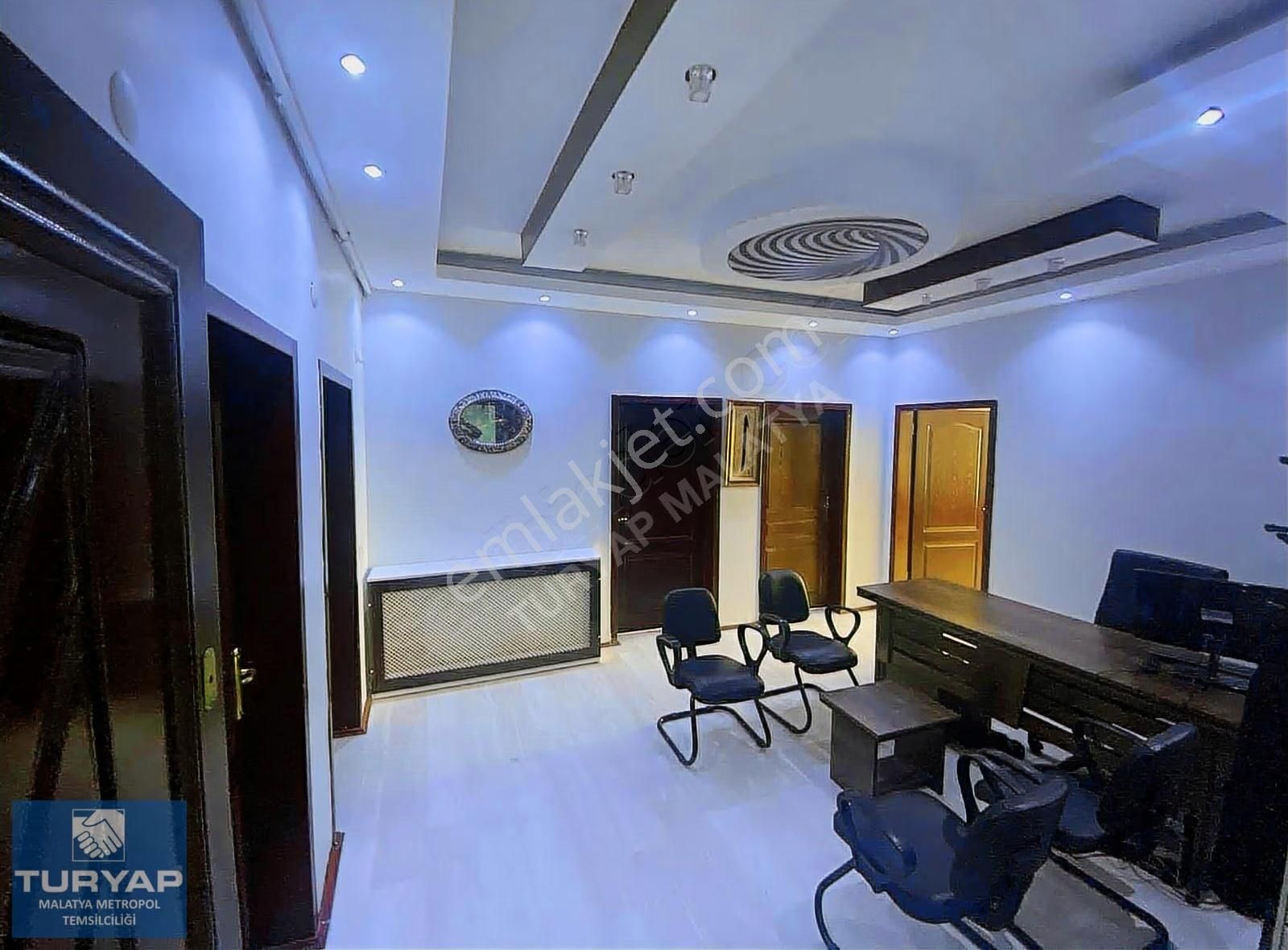 Turyap Metropol'den Matim İş Merkezinde Satılık 120m² Ofis