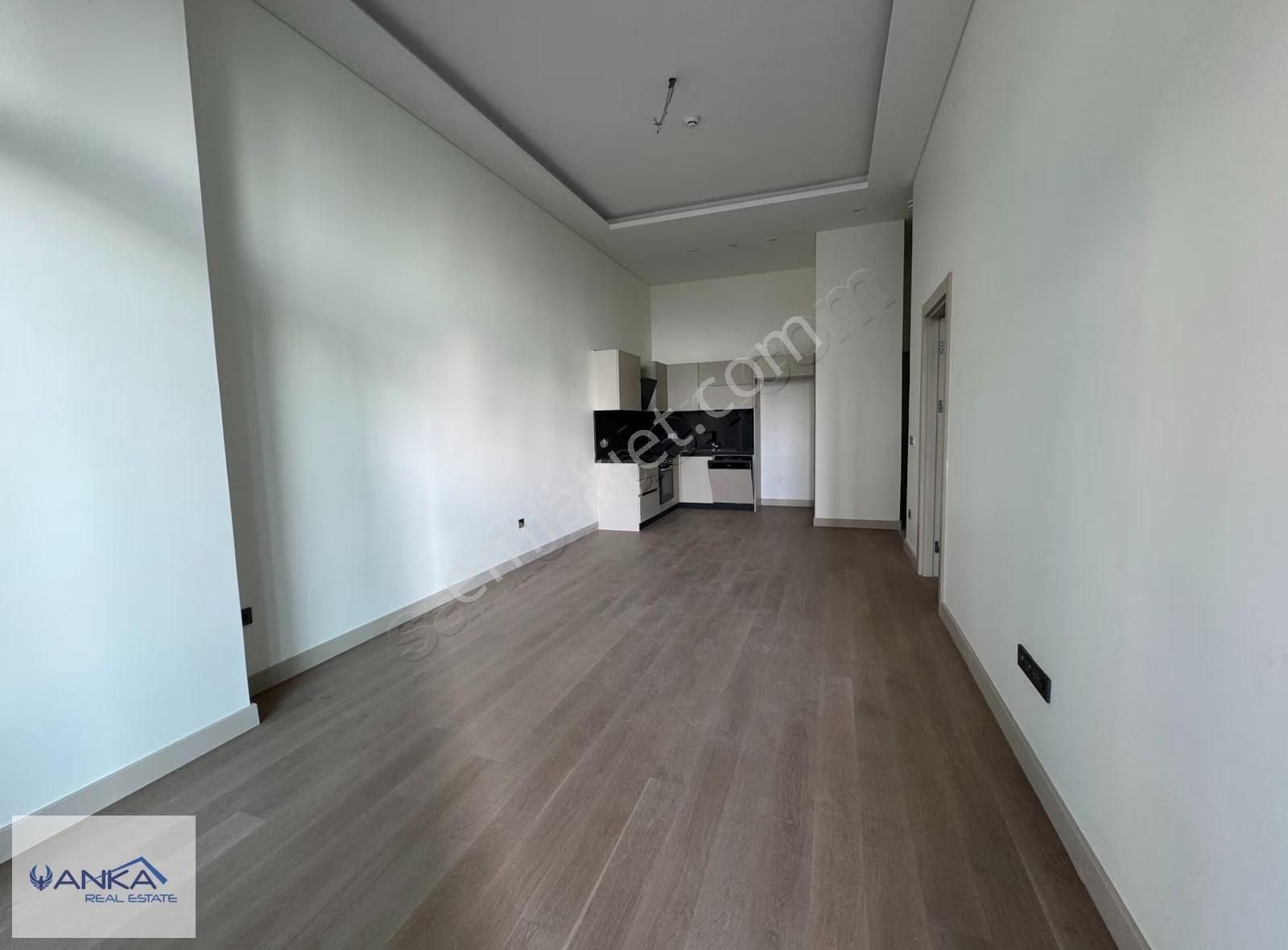 Ataşehir Modern Büyük Teraslı 1+1 Kiralık Daire - Görsel 13