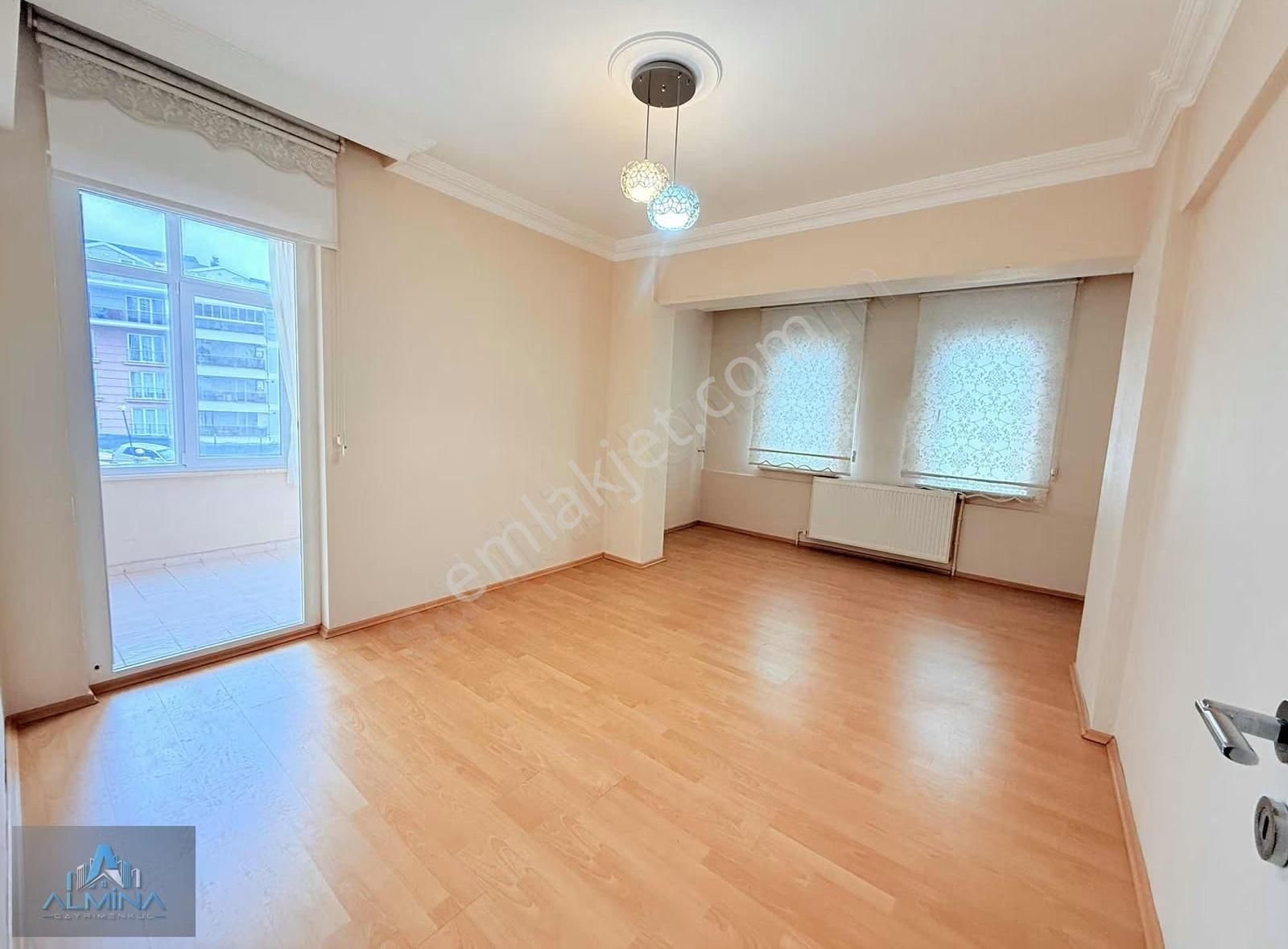 Almina'dan Görükle Aile Sitesinde Geniş M2 Kiralık 3+1 Daire - Görsel 14