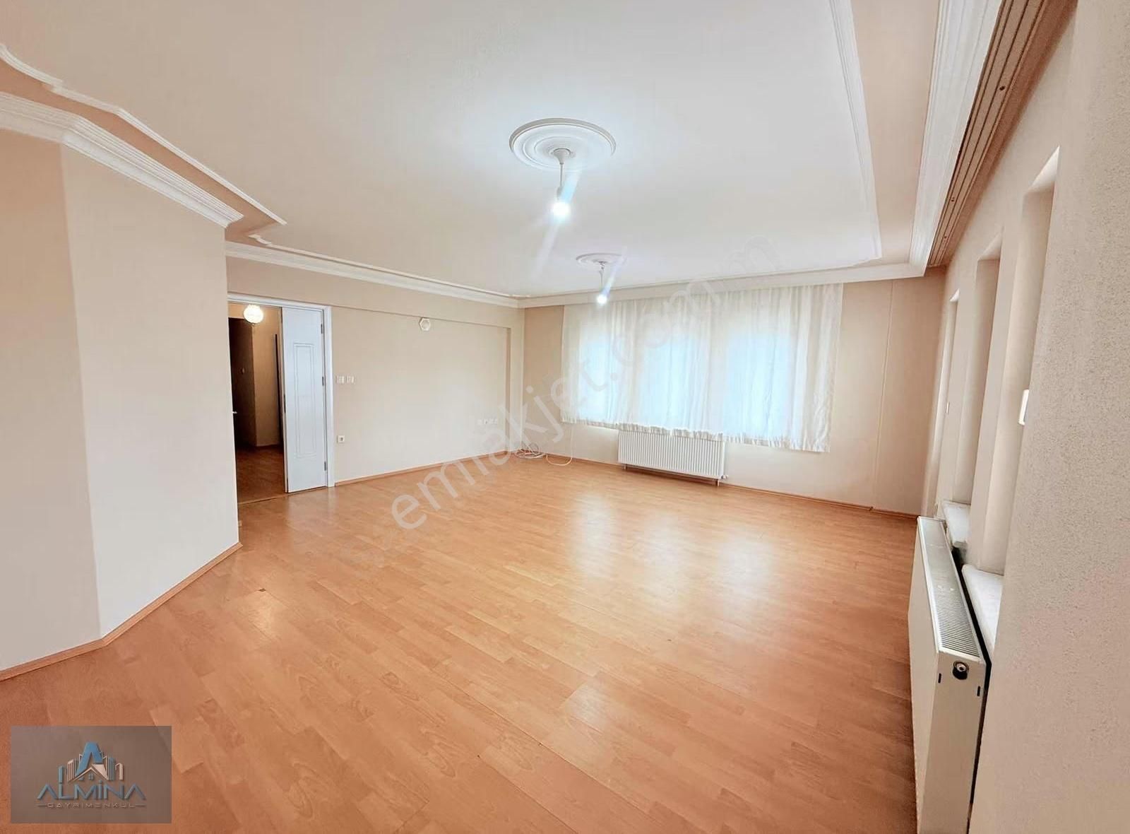 Almina'dan Görükle Aile Sitesinde Geniş M2 Kiralık 3+1 Daire - Görsel 27