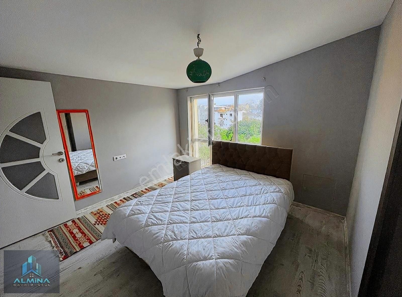 Alminadan Görükle Merkezde Kiralık 5+1 Geniş M² Eşyalı Daire - Görsel 9
