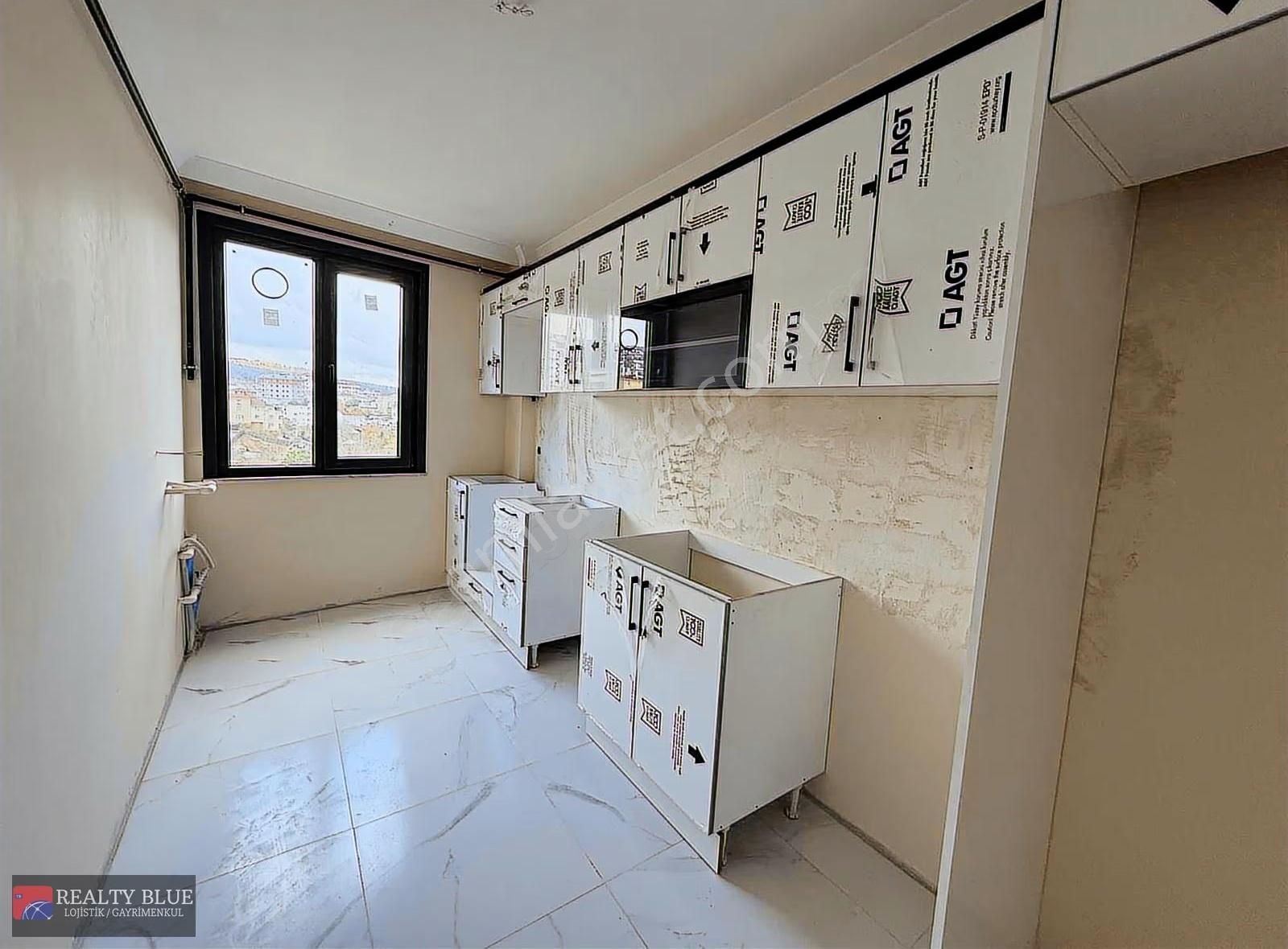 Necip Fazıl'da Sıfır 2+1 Yerden Isıtmalı Ebeveyn Banyolu Daire - Görsel 3