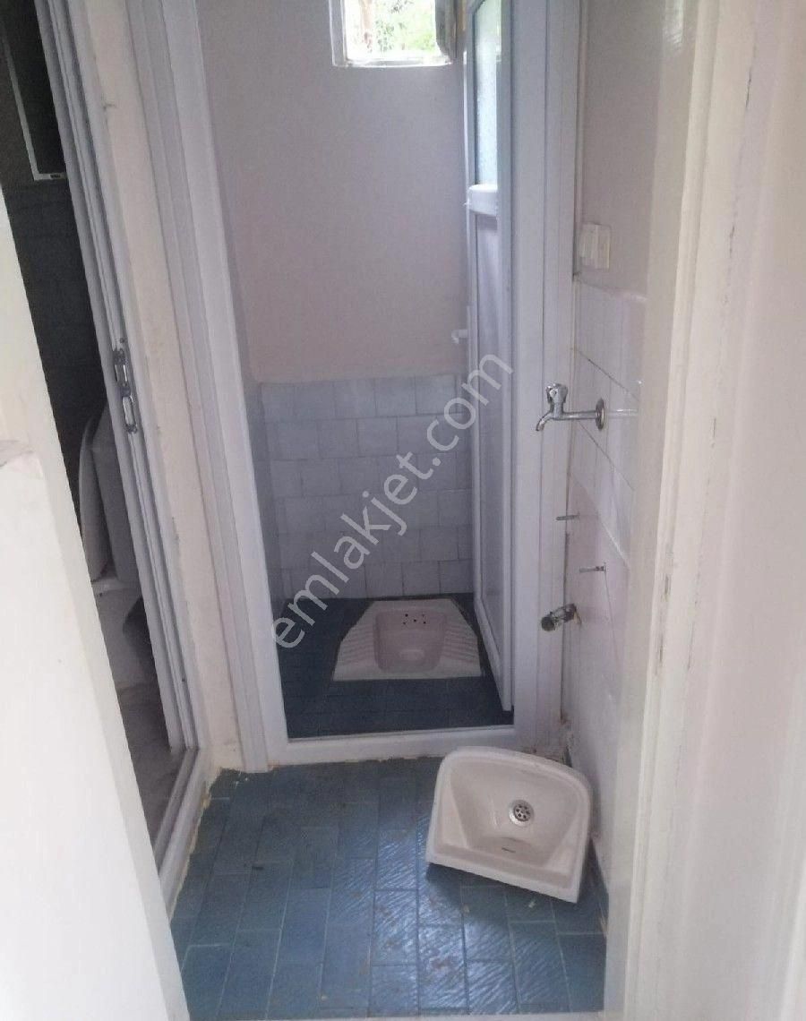 Beykoz Ortaçeşme Mah. Cevizlibahçe Sok. Sobalı Kiralık 2+1 Daire - Görsel 6