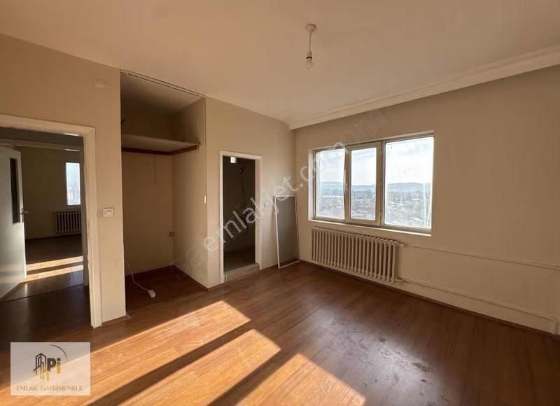 Pi Gayrimenkul'den Ümit Hastanesi Yakını 3+1 Site İçi Daire - Görsel 9