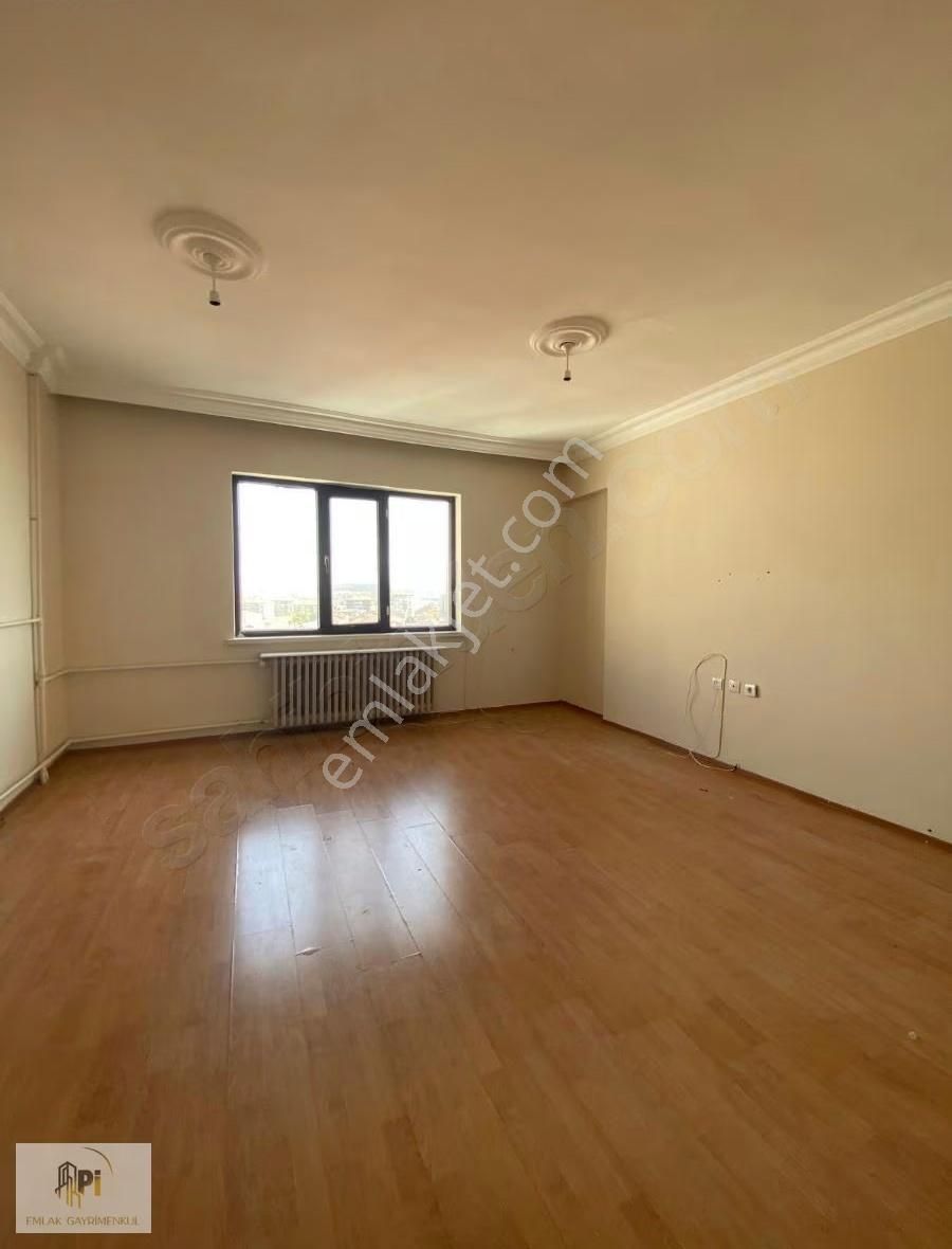 Pi Gayrimenkul'den Ümit Hastanesi Yakını 3+1 Site İçi Daire - Görsel 15