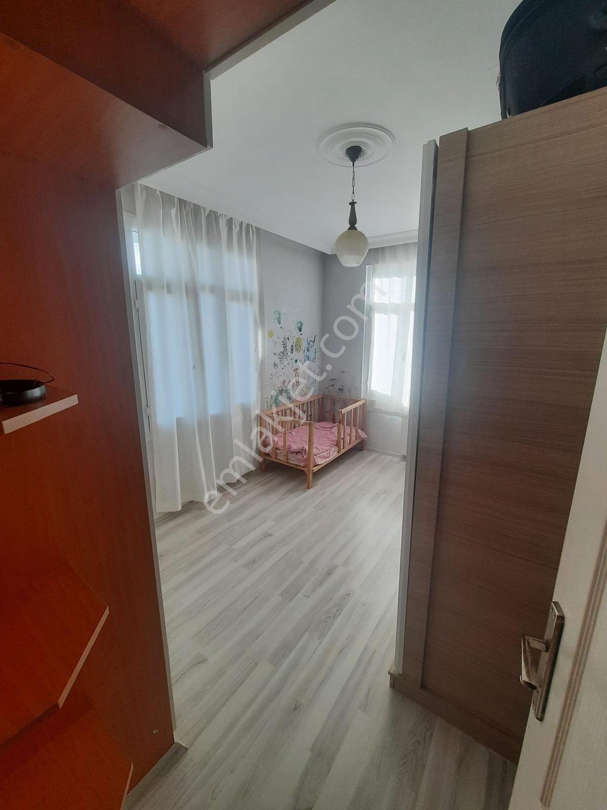 Atıcı' Dan Yurt Mah. Metro Durağına Yakın 3+1 Kilerli Daire - Görsel 15