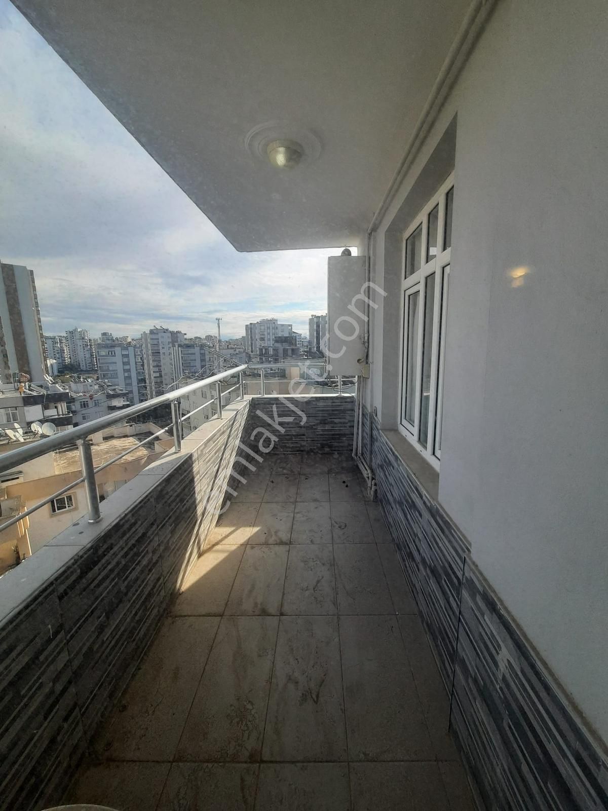 Atıcı' Dan Yurt Mah. Metro Durağına Yakın 3+1 Kilerli Daire - Görsel 8