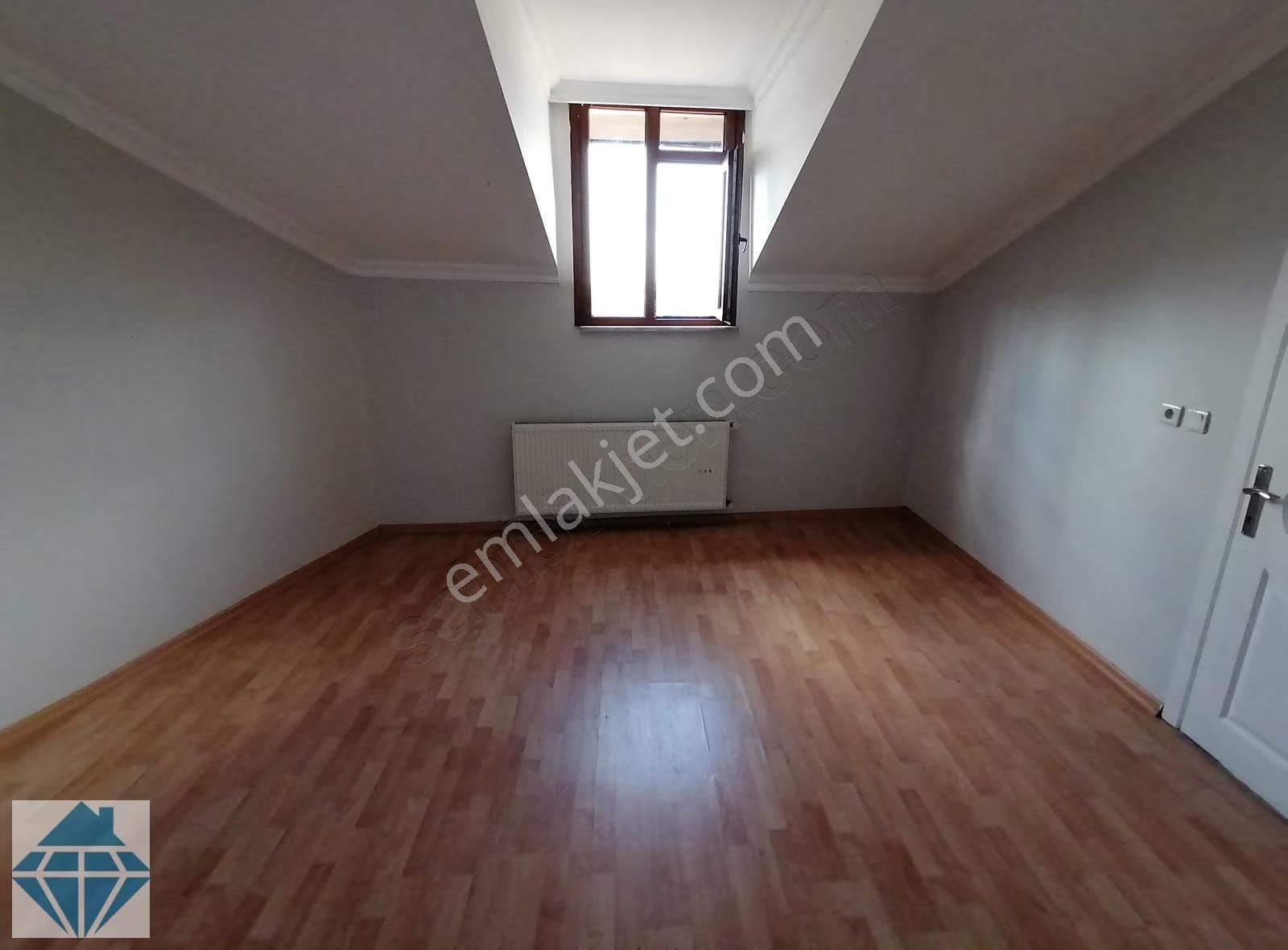 Çağlayan Teras Hotelin Yukarısında 220 M2 Manzaralı Ferah 3+2 - Görsel 11