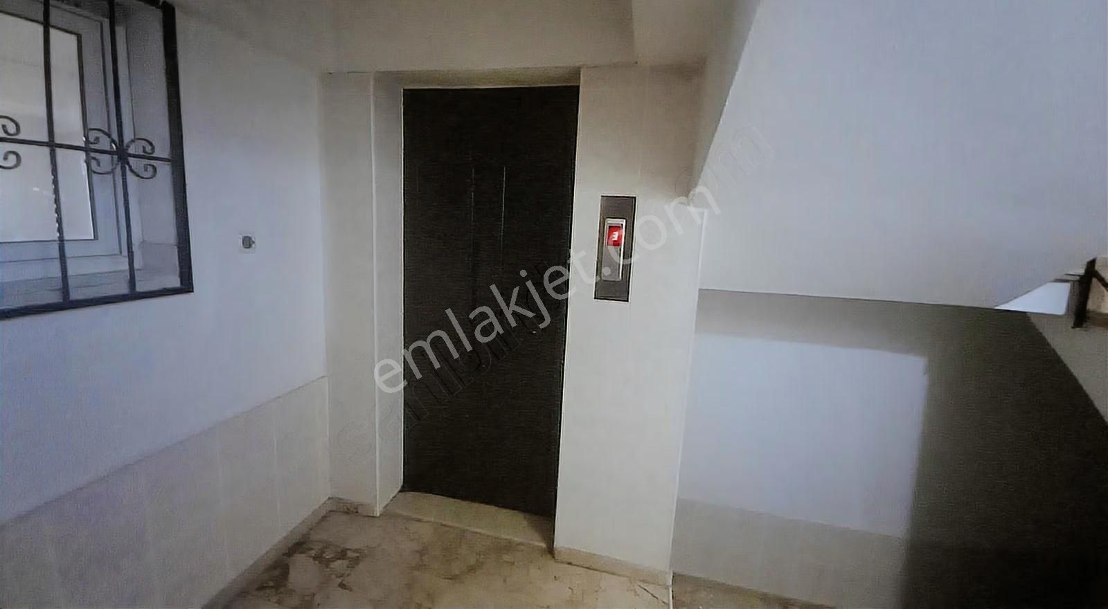 Reşatbey Mah. Lise Işıklarda 3+1 Daire - Görsel 28