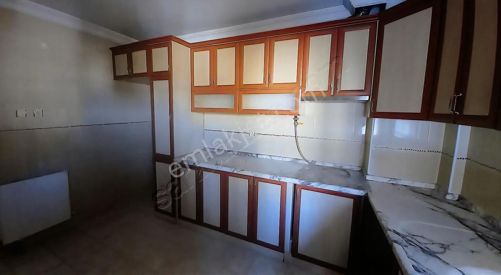 Reşatbey Mah. Lise Işıklarda 3+1 Daire - Görsel 23