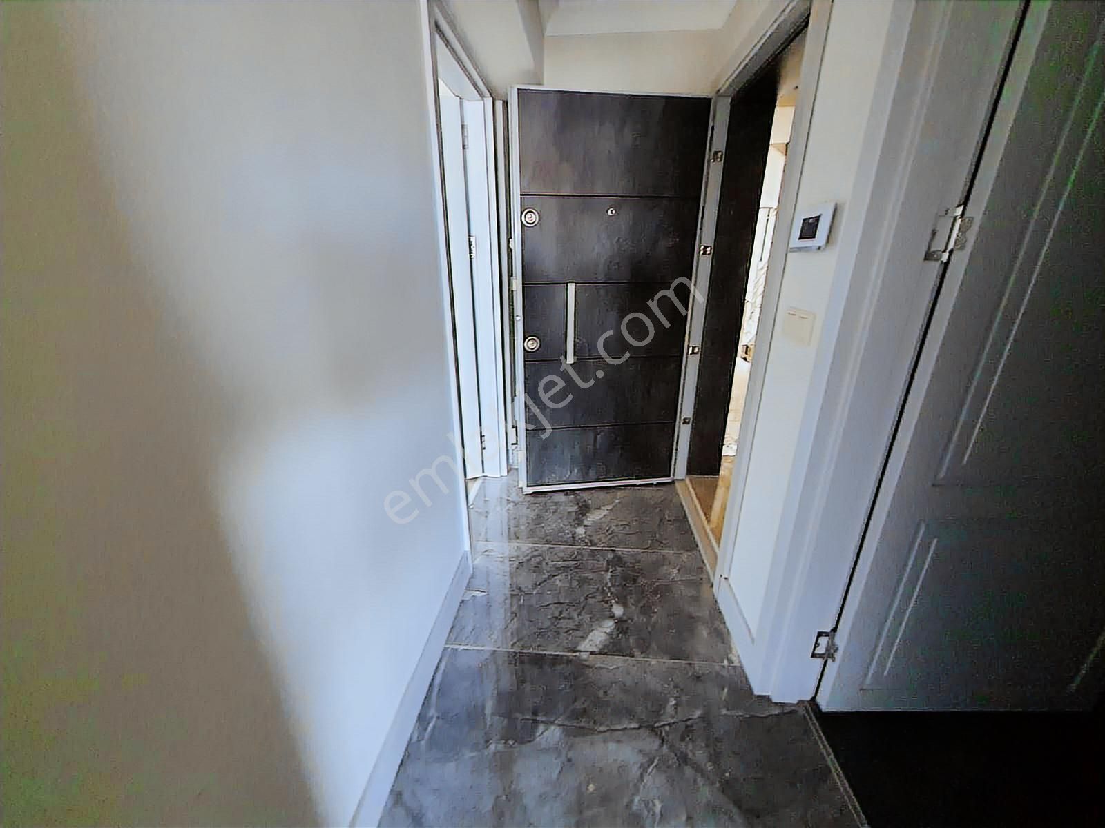 Arel'den Anıttepe Gençlik Cd.üstü Yeni Bina Kombili Dubleks 3+1 - Görsel 8