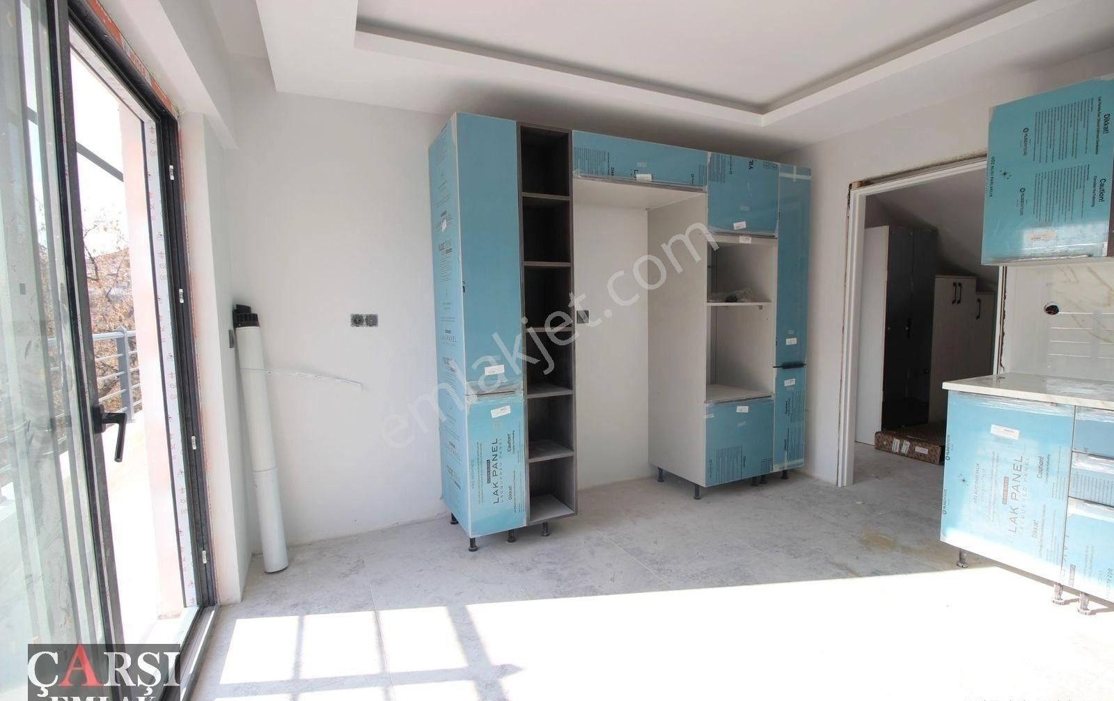 Çarşı"dan Ön Cephede Metro Yakını Lüks Ferah 4+1 Daire - Görsel 10