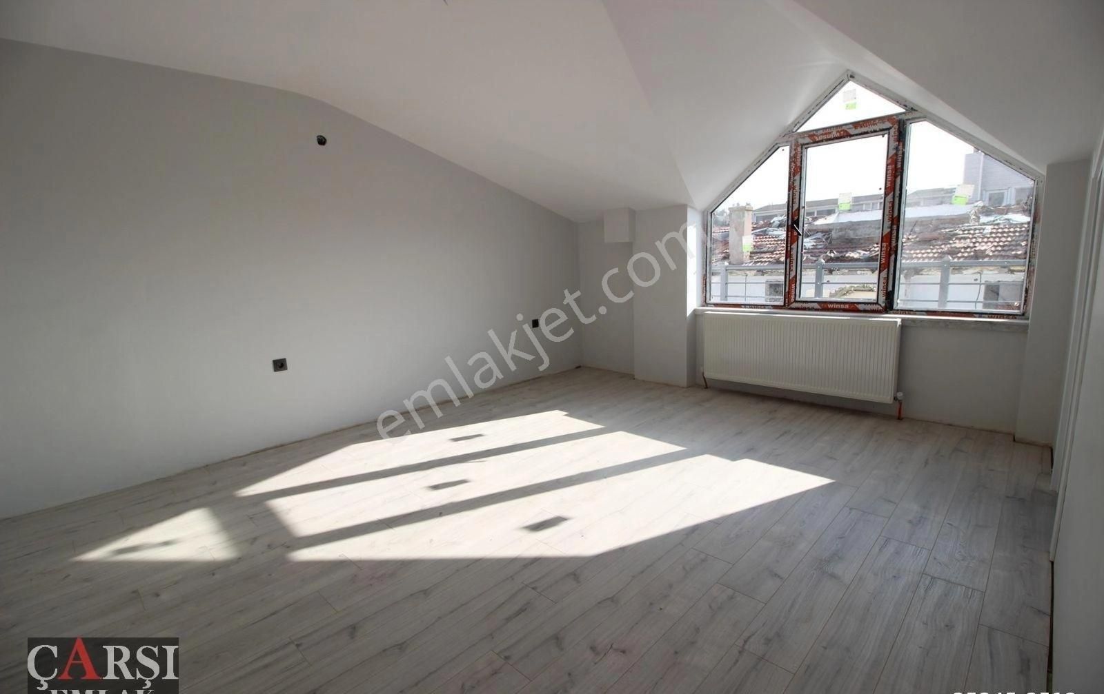 Çarşı"dan Ön Cephede Metro Yakını Lüks Ferah 4+1 Daire - Görsel 23