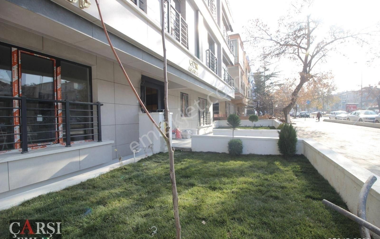 Çarşı"dan Ön Cephede Metro Yakını Lüks Ferah 4+1 Daire - Görsel 28