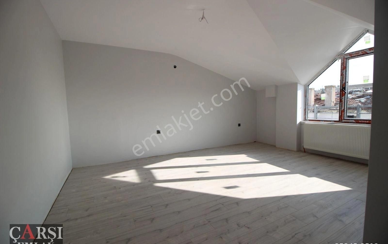 Çarşı"dan Ön Cephede Metro Yakını Lüks Ferah 4+1 Daire - Görsel 18