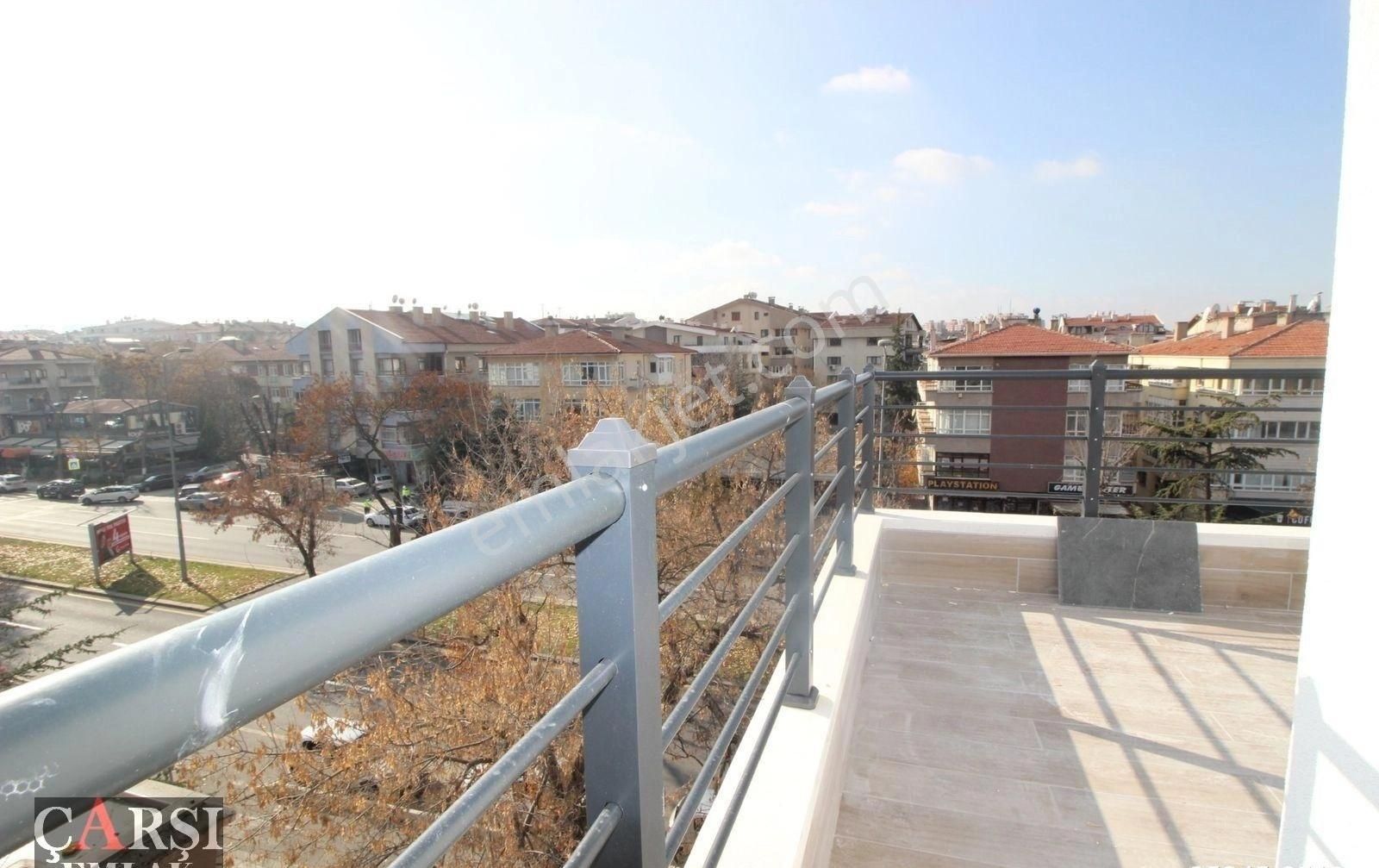 Çarşı"dan Ön Cephede Metro Yakını Lüks Ferah 4+1 Daire - Görsel 33