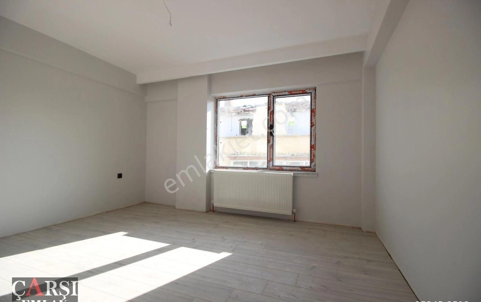 Çarşı"dan Ön Cephede Metro Yakını Lüks Ferah 4+1 Daire - Görsel 12