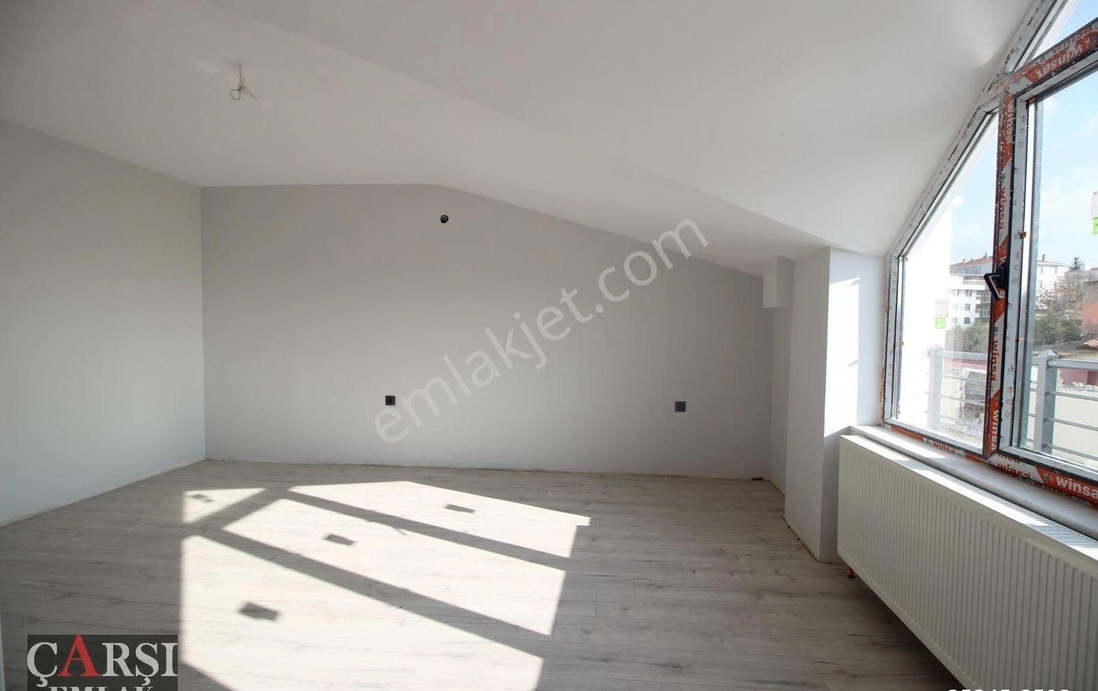 Çarşı"dan Ön Cephede Metro Yakını Lüks Ferah 4+1 Daire - Görsel 20