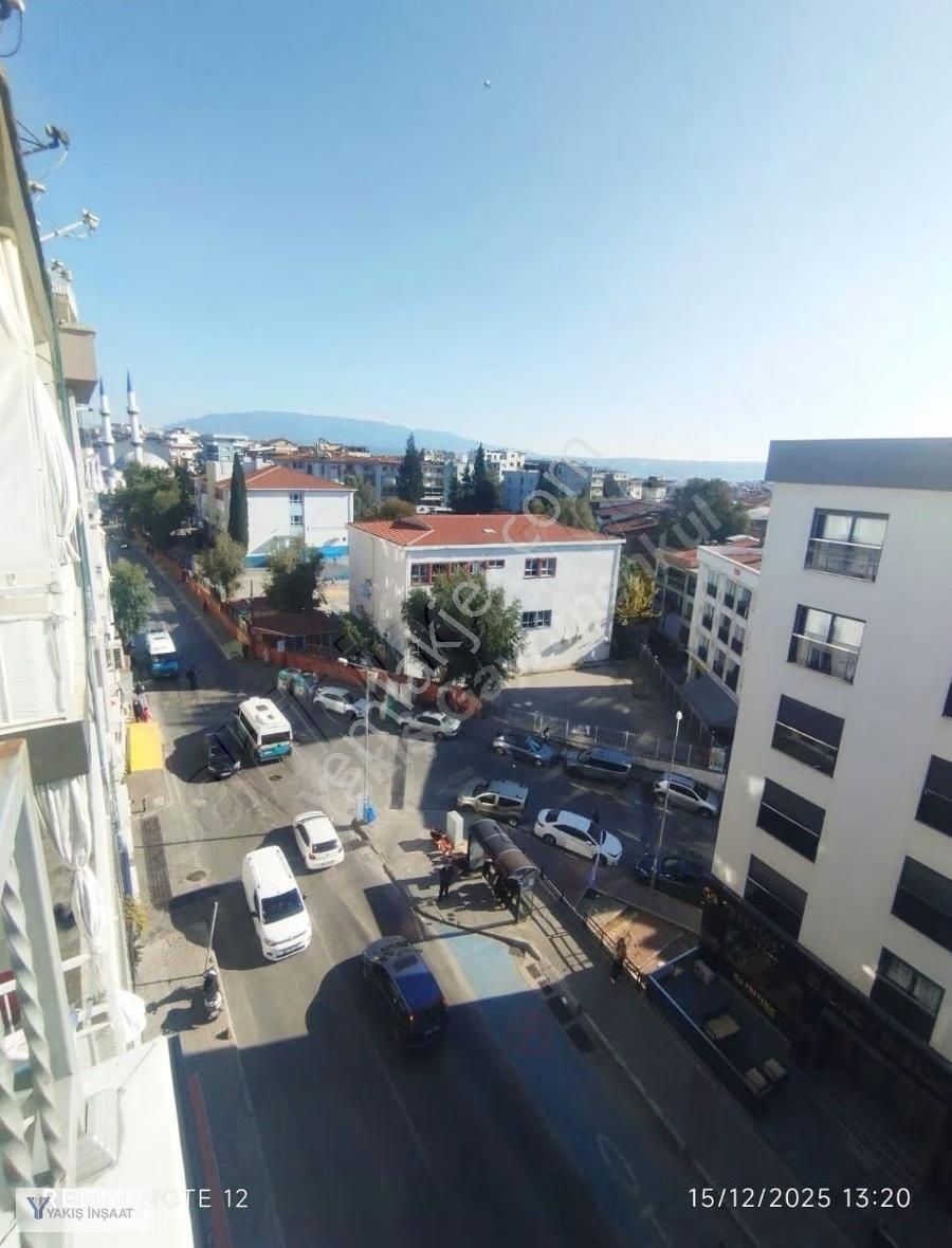 Üzümcü Okulu Yakını Genıs Ferah Asansörlü