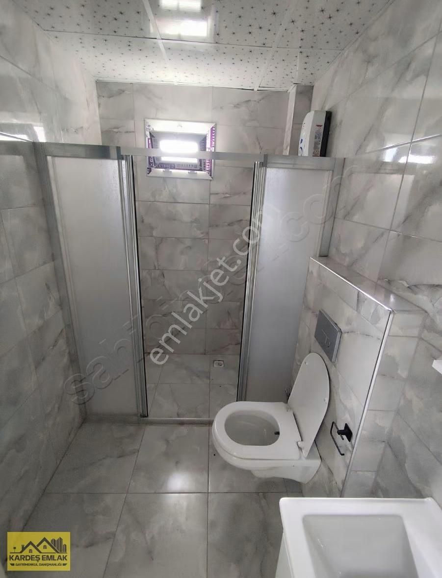Kardeş Emlak'tan Gültepe Mahallesi'nde Kiralık Eşyalı 1+1 - Görsel 13