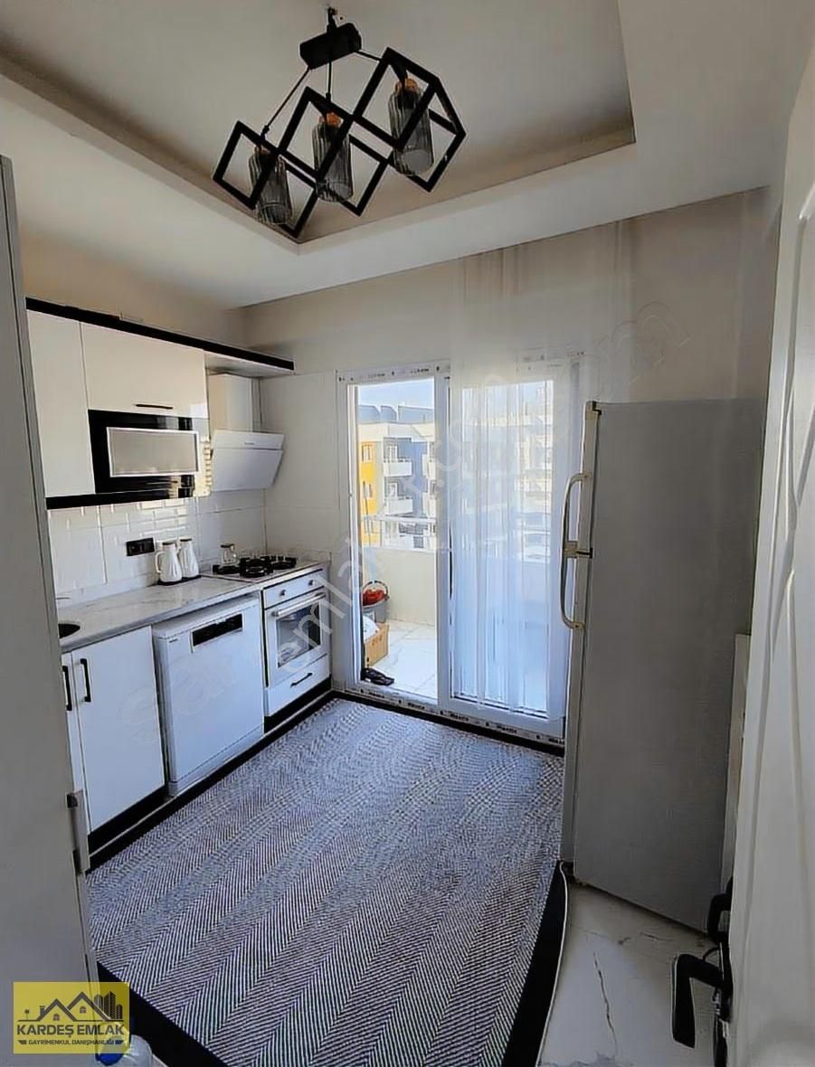 Kardeş Emlak'tan Yüreğir Başak Mah 2+1 Kapalı Mutfak Daire - Görsel 3