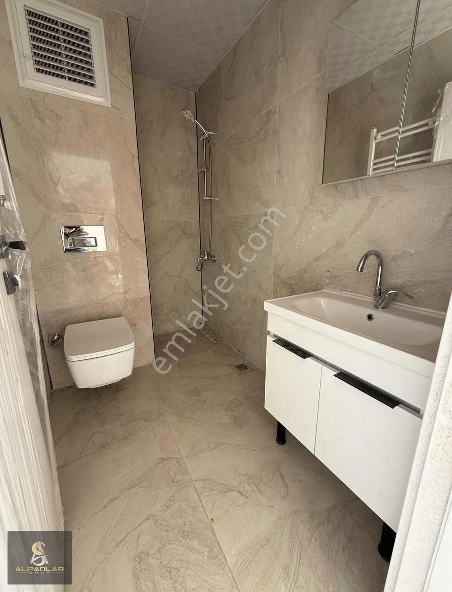 İstasyon Mah. 3+2 Satılık 160m2 Sıfır Dublex Daire Marmaray 5dk - Görsel 6