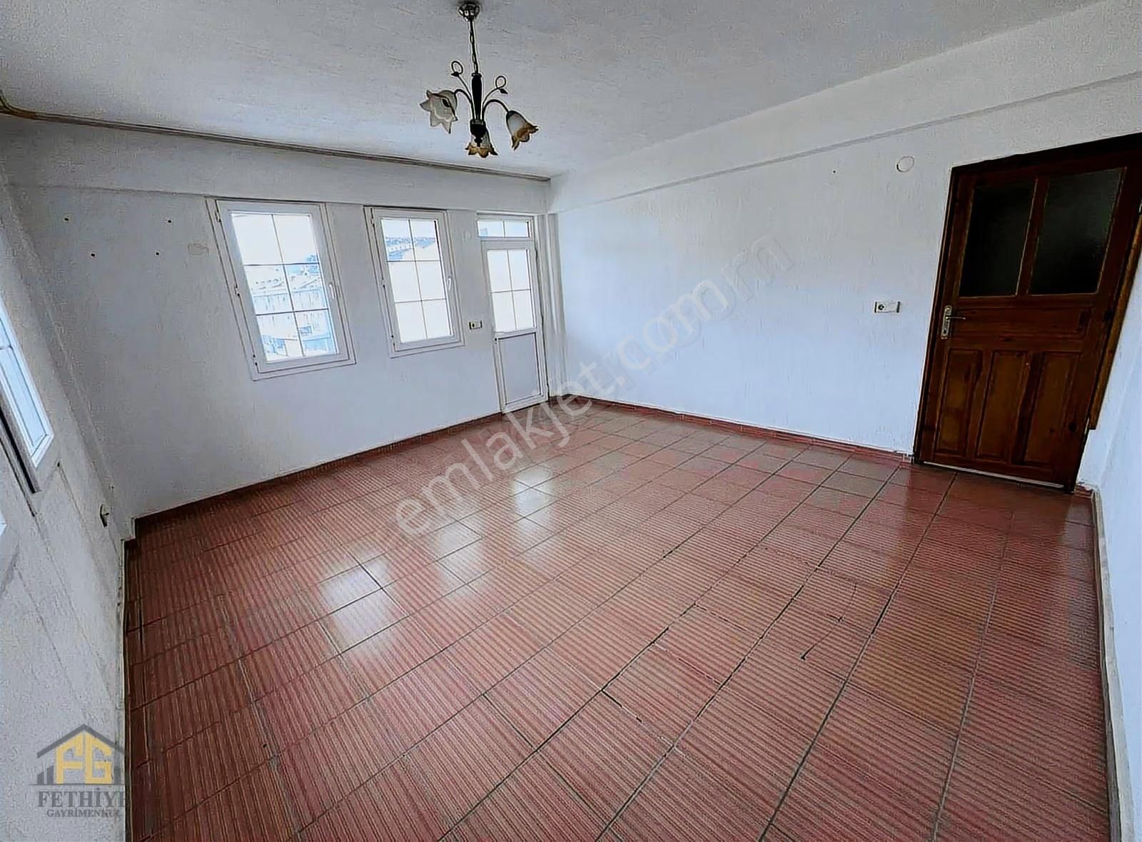 Karaçulha Çevreyolunda 3+1 Kapalı Mutfak Kiralık Daire - Görsel 15