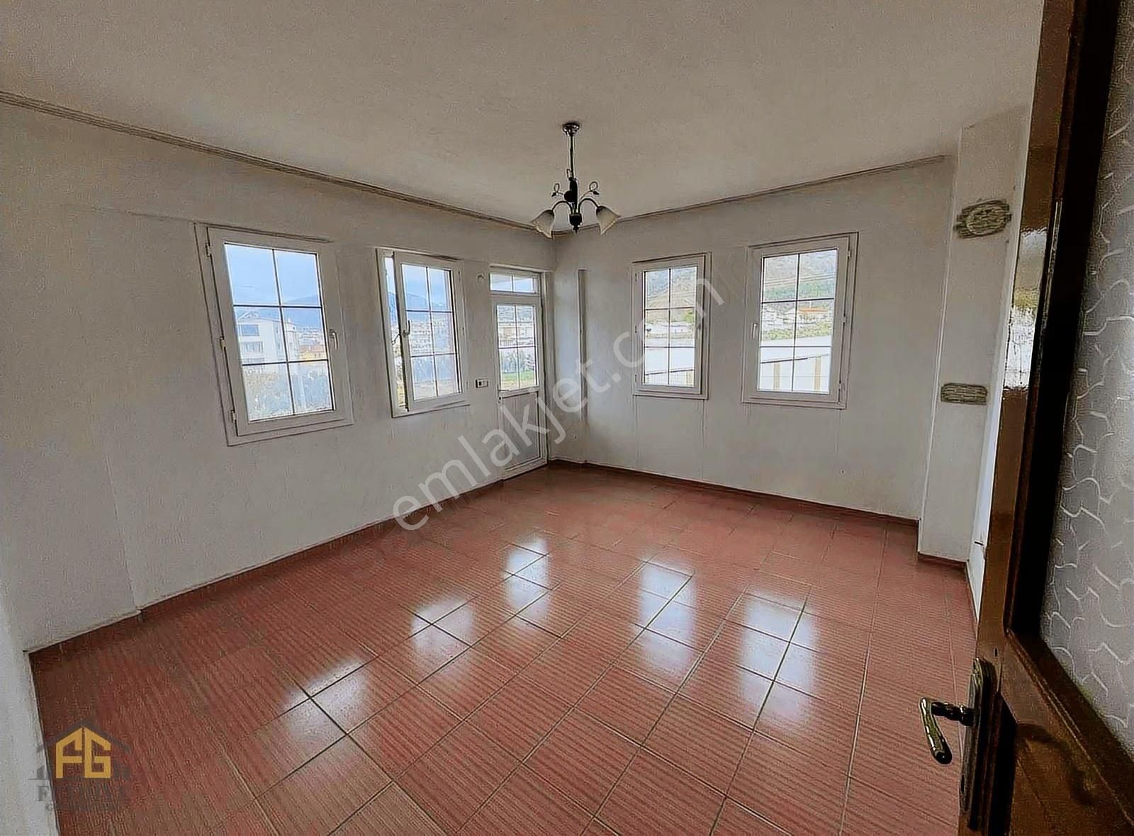 Karaçulha Çevreyolunda 3+1 Kapalı Mutfak Kiralık Daire - Görsel 11