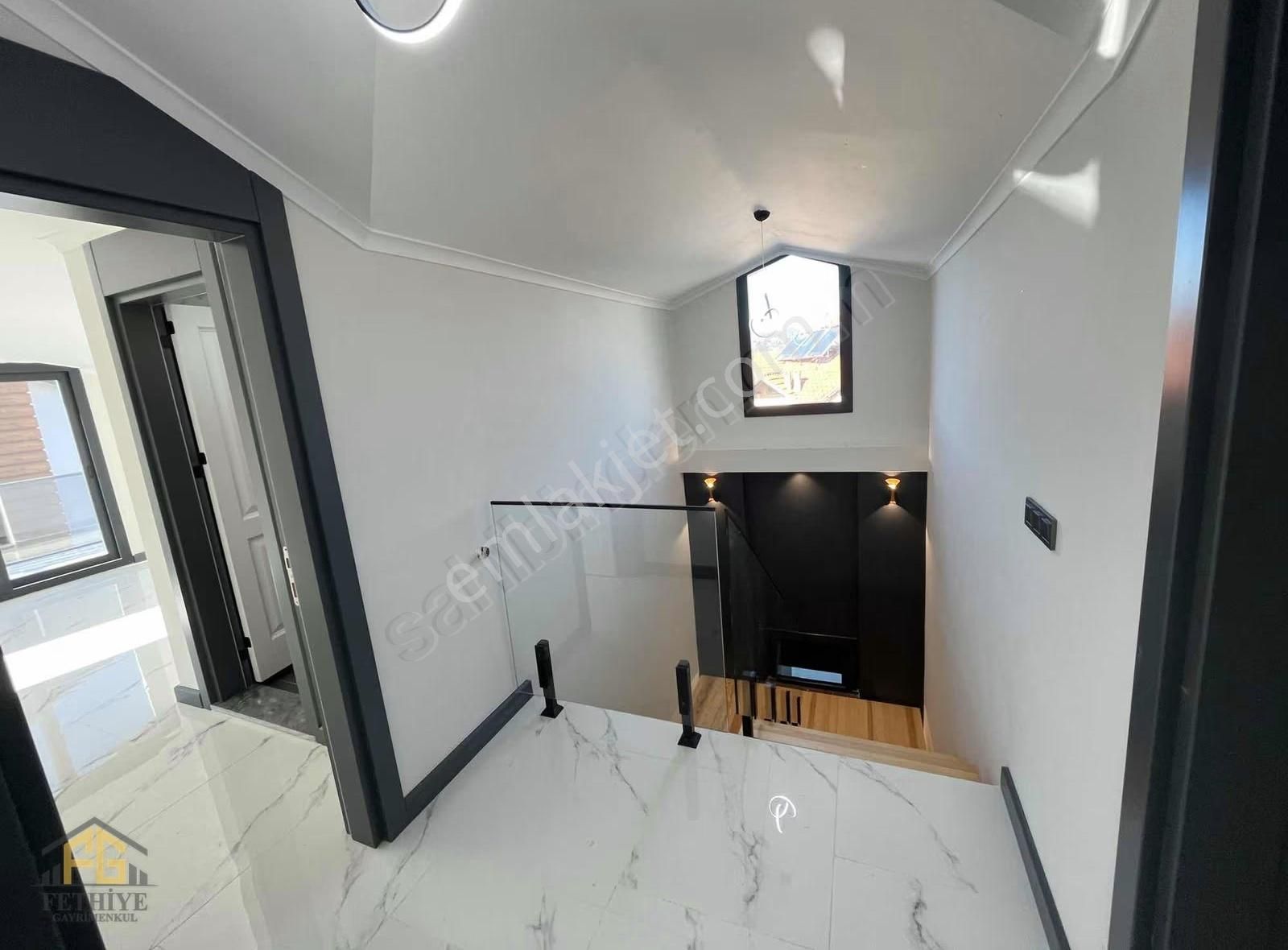 Fethiyede Muhteşem Deniz Manzaralı Prestijli Satılık Lüks Villa - Görsel 30