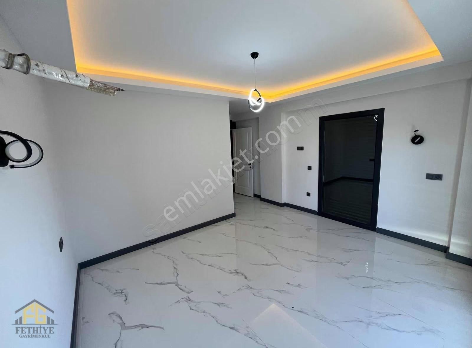 Fethiyede Muhteşem Deniz Manzaralı Prestijli Satılık Lüks Villa - Görsel 32