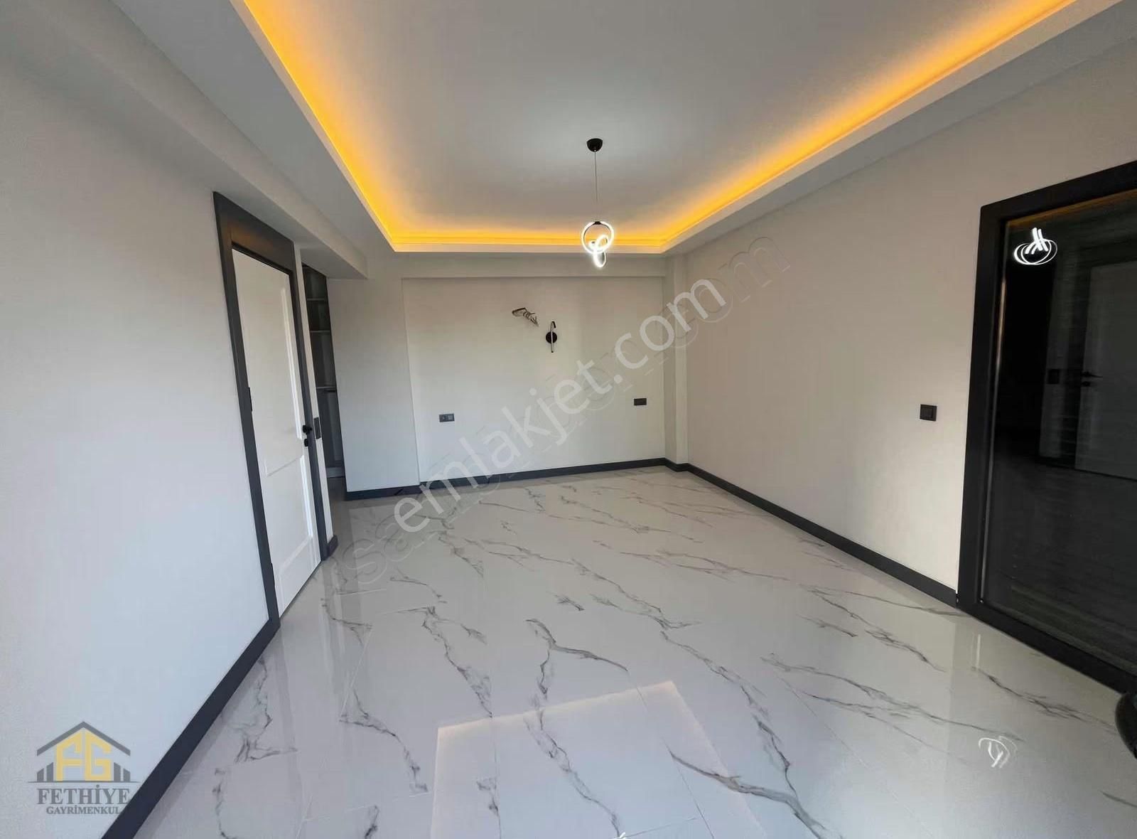 Fethiyede Muhteşem Deniz Manzaralı Prestijli Satılık Lüks Villa - Görsel 26