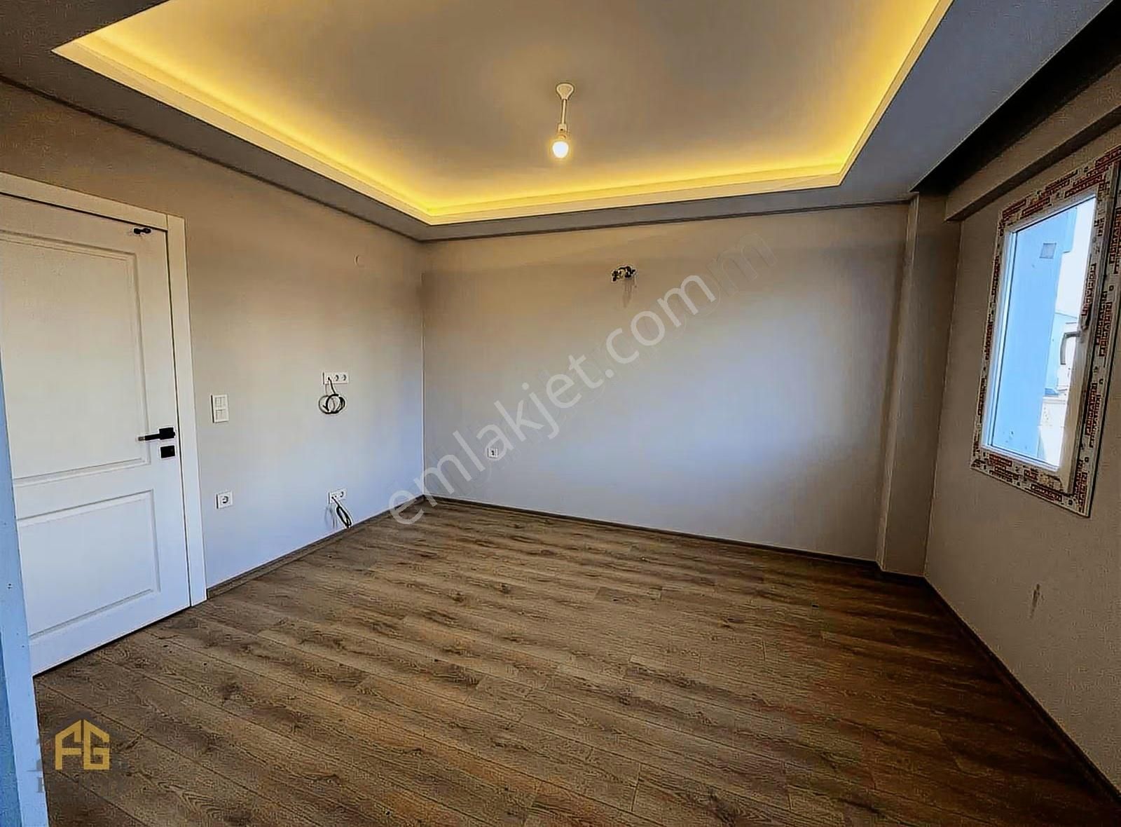 Çamköy Mahallesi Restijli Mevkiide Havuzlu Satılık 1+1 Daire - Görsel 9