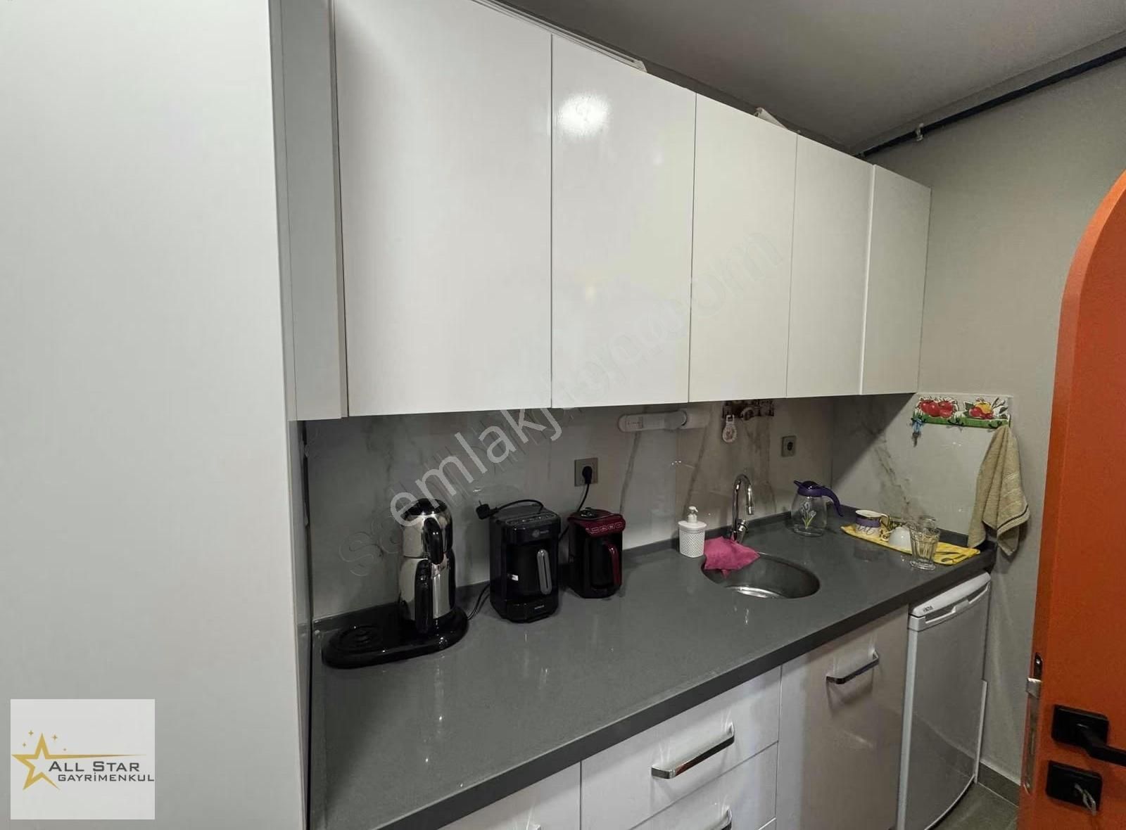 Bursa'nın Kalbinde Devren Hazır Kurulu Düzen Güzellik Salonu - Görsel 9