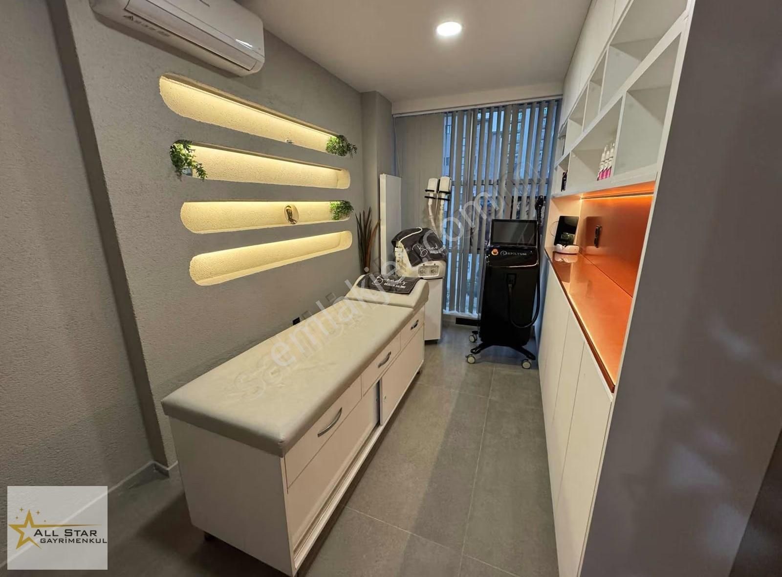 Bursa'nın Kalbinde Devren Hazır Kurulu Düzen Güzellik Salonu - Görsel 3