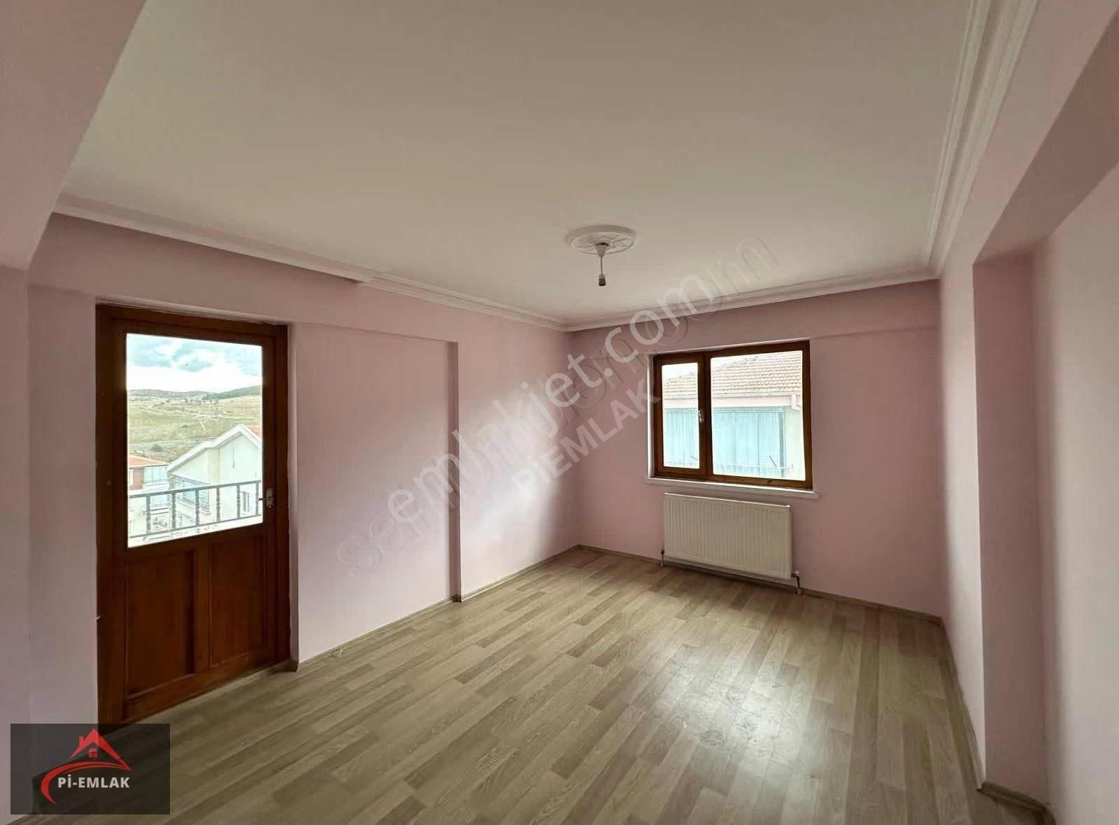 Altındağ Karapürçek Mahallesinde Cadde Üstü Stadyum Yakını 3+1 - Görsel 4