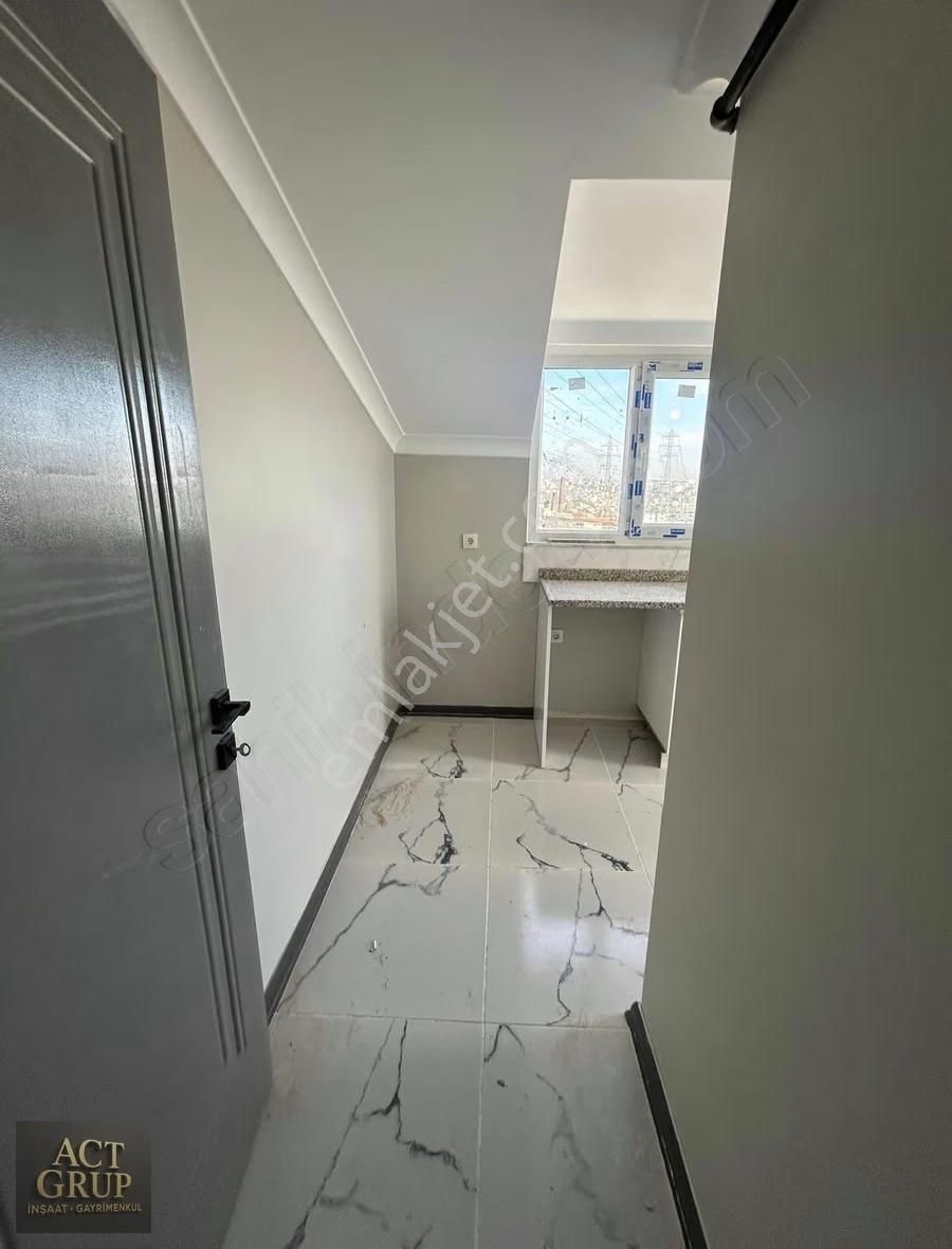 Avcılar Tahtakale Caddeye Yakın Satılık 3+2 Dubleks - Görsel 13