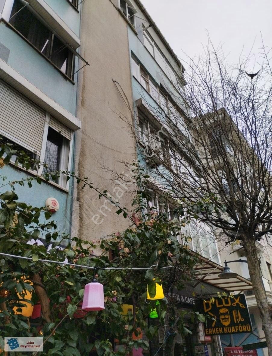 Mecidiyeköy Merkezde Giriş Dükkan Tapulu İsyeri