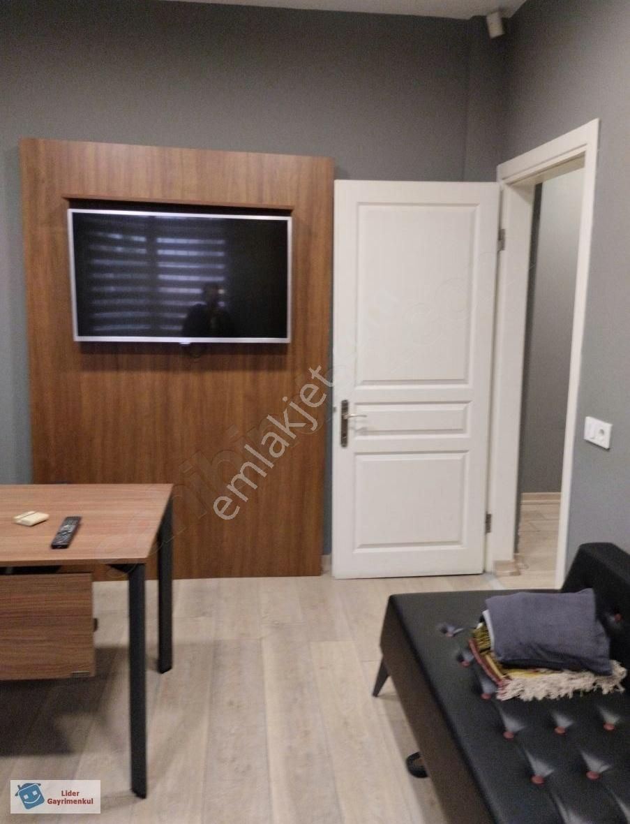 Mecidiyeköy Merkezde Giriş Dükkan Tapulu İsyeri - Görsel 2