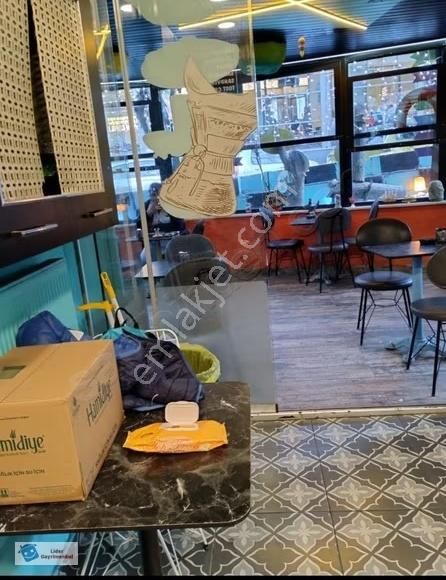 Mecidiyeköy Cadde Paraleli 25 M2 Büfe - Görsel 2