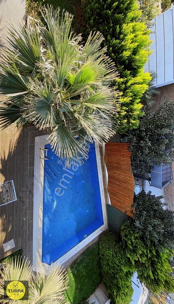 Saunalı,asansörlü,müstakil Havuzlu Satılık Fourleks Villa - Görsel 22