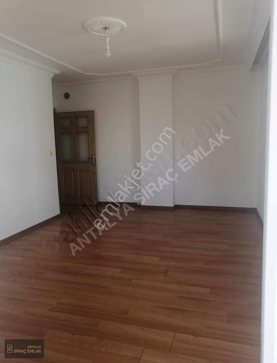 Dutlubahçe Mahallesinde Katta 2+1 Kiralık Daire