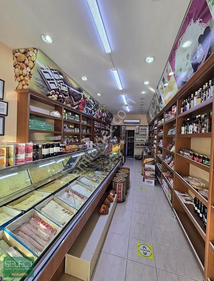 Muğa Marmaris Armutalan Ana Cadde De Deveren Kiralık Kuruyemişçi - Görsel 6