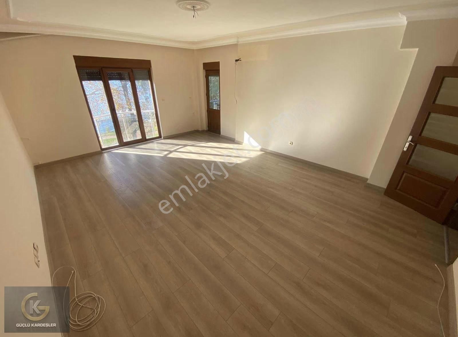 Güçlü Kardeşler Denize Sıfır Full Deniz Manzaralı 3+1 Dubleks - Görsel 9