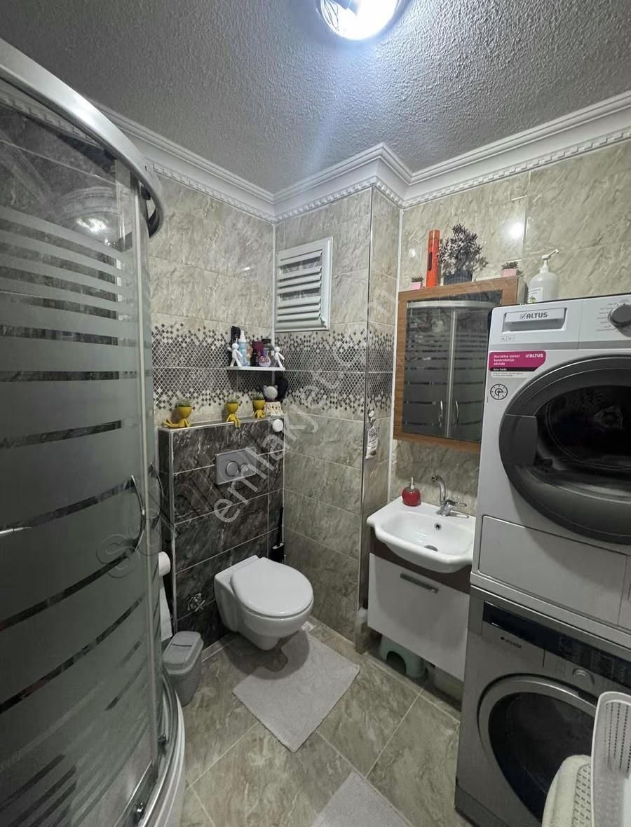 Tema Emlaktan Altınova Mah Siteiçi Arakat 2+1 Satılık Daire - Görsel 15