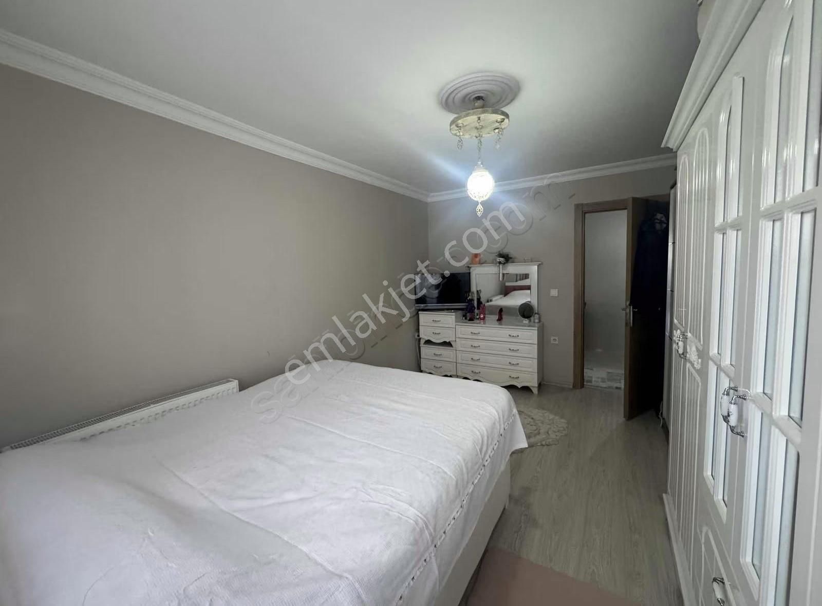 Tema Emlaktan Altınova Mah Siteiçi Arakat 2+1 Satılık Daire - Görsel 19