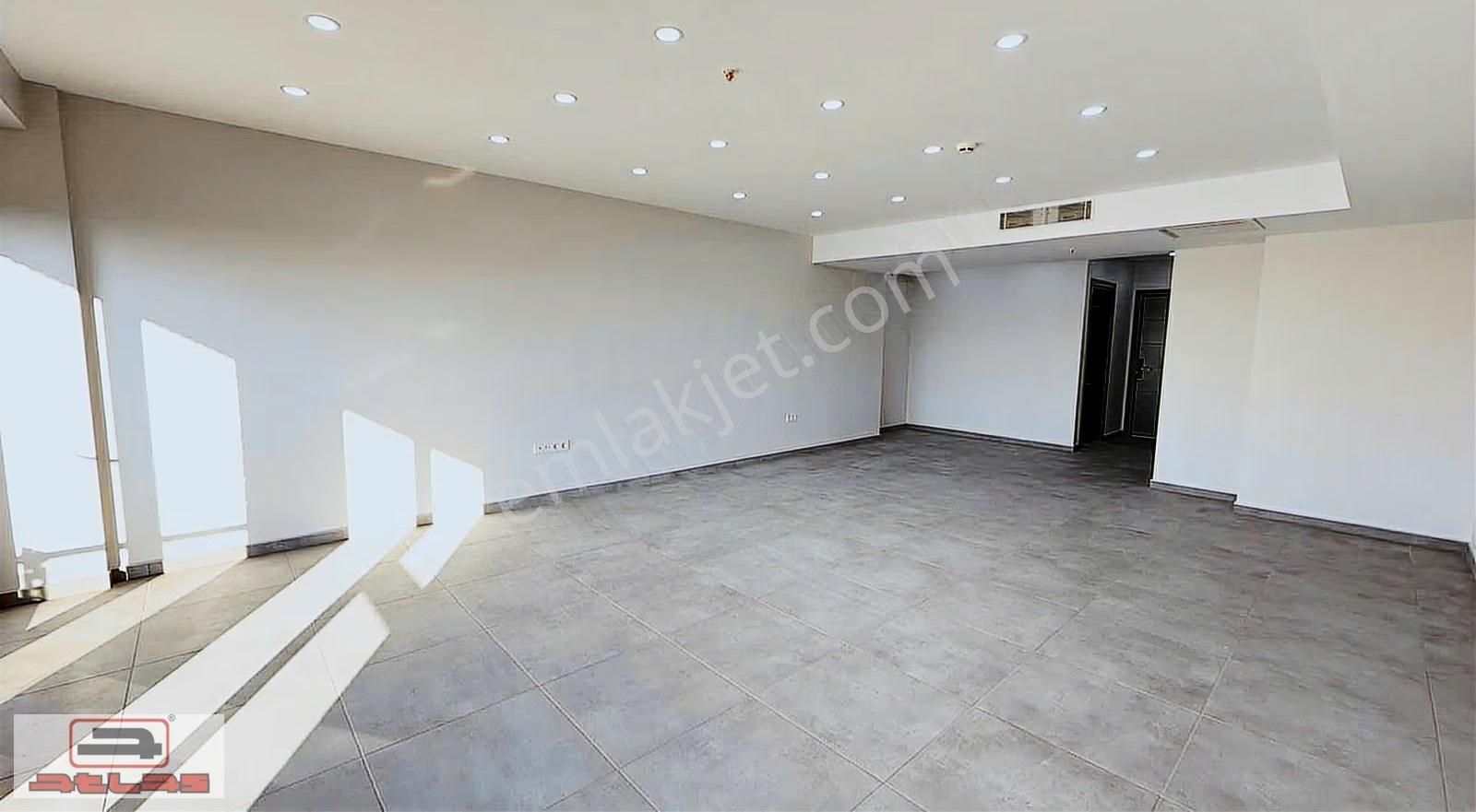 Atlas'tan Tamgün Ofis Projesinde Sıfır Yapılı 57m2 Ofis - Görsel 5