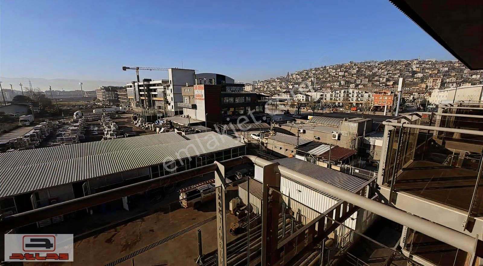 Atlas'tan Tamgün Ofis Projesinde Sıfır Yapılı 57m2 Ofis - Görsel 25