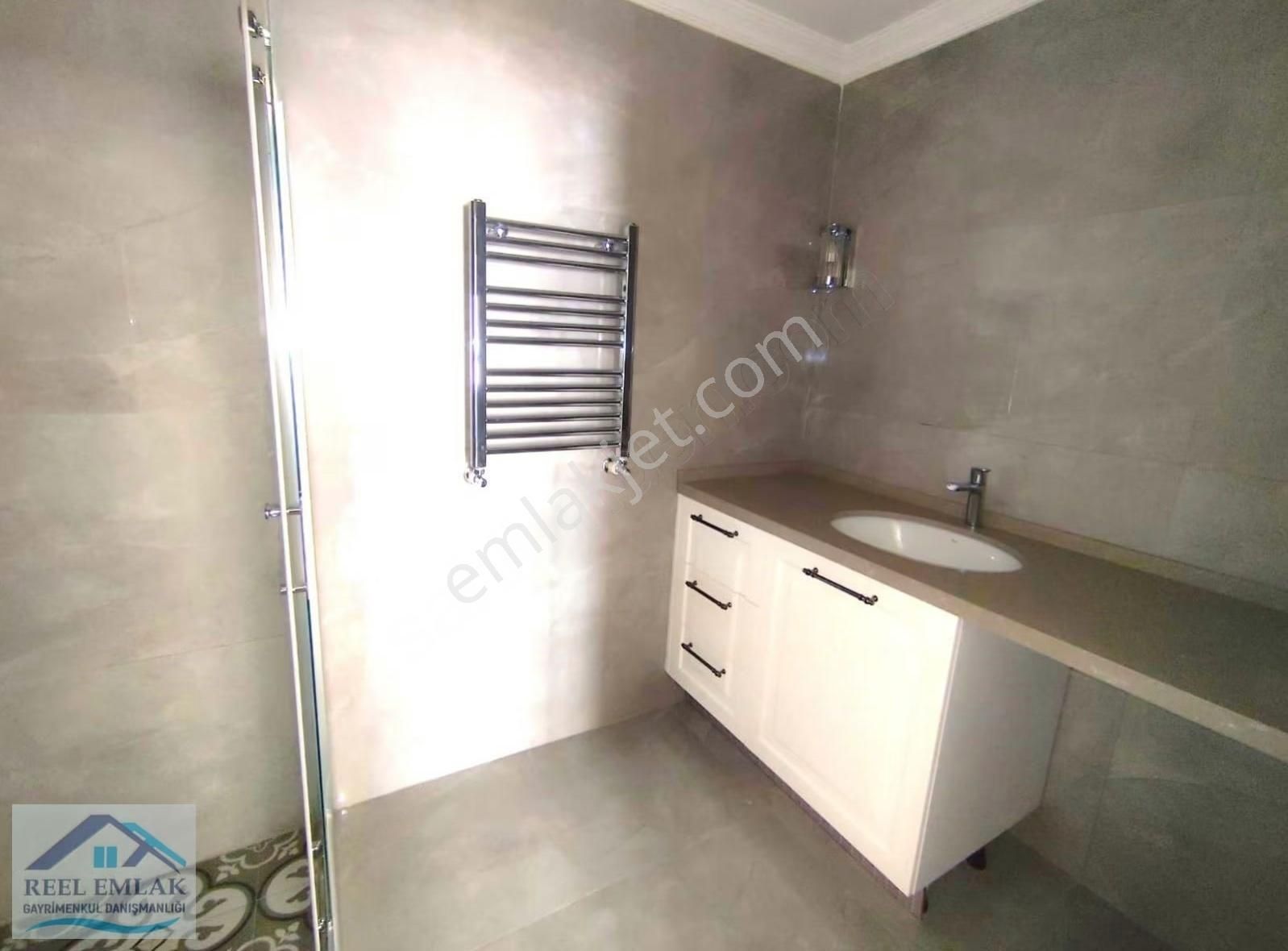 Adnan Kahveci Mah.ana Cadde Cepheli 3+1 Satılık 140 M2 Daire - Görsel 11