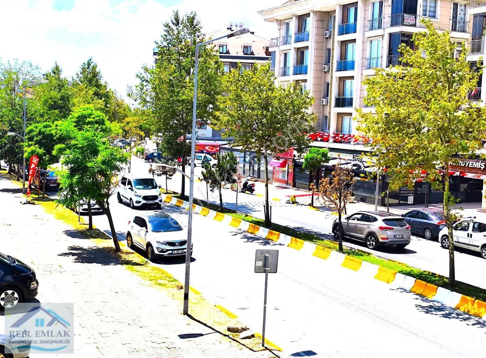 Adnan Kahveci Mah.ana Cadde Cepheli 3+1 Satılık 140 M2 Daire - Görsel 12